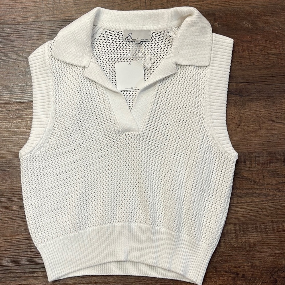 Sweater vest